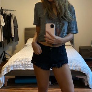 Pistola back cut offs